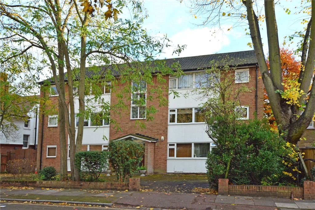 Property photo 1 of 17 Picture No. 16