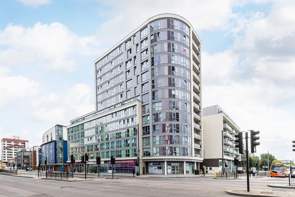 Property photo 1 of 10