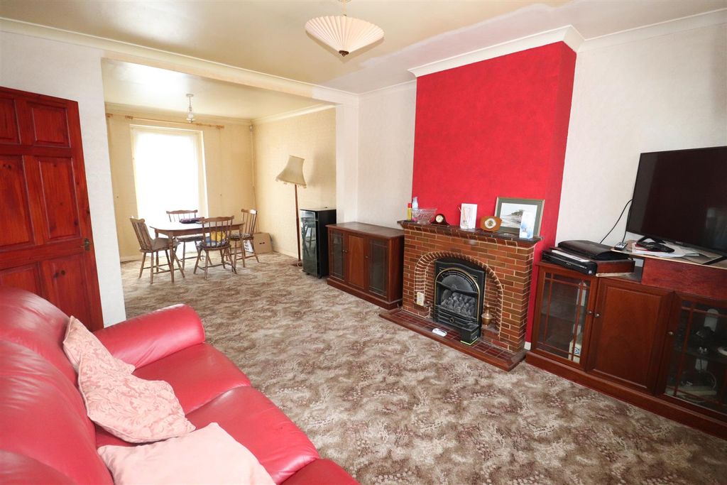 Property photo 2 of 18 Img_6675.Jpg
