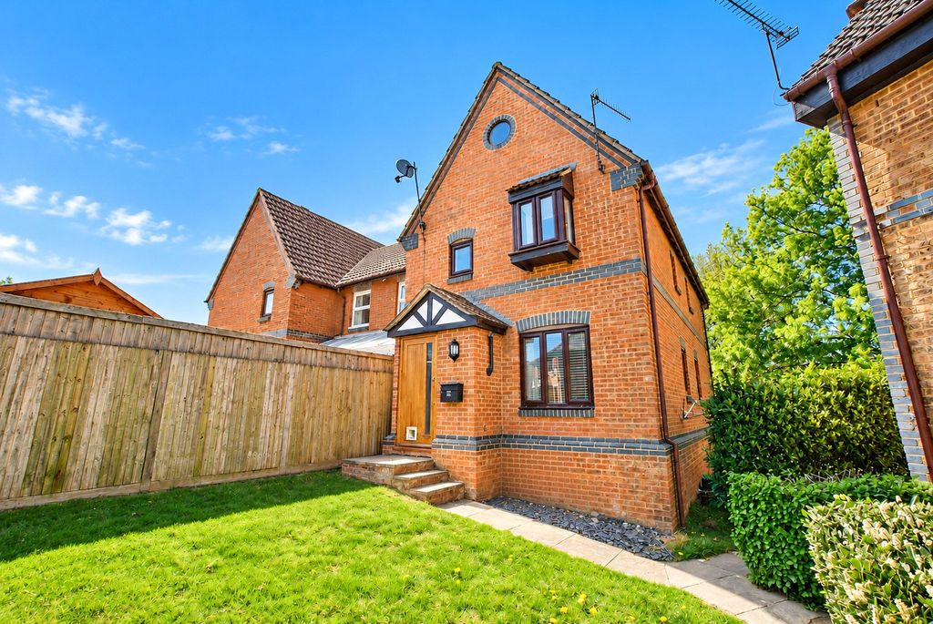 Property photo 1 of 7 Picture No. 11