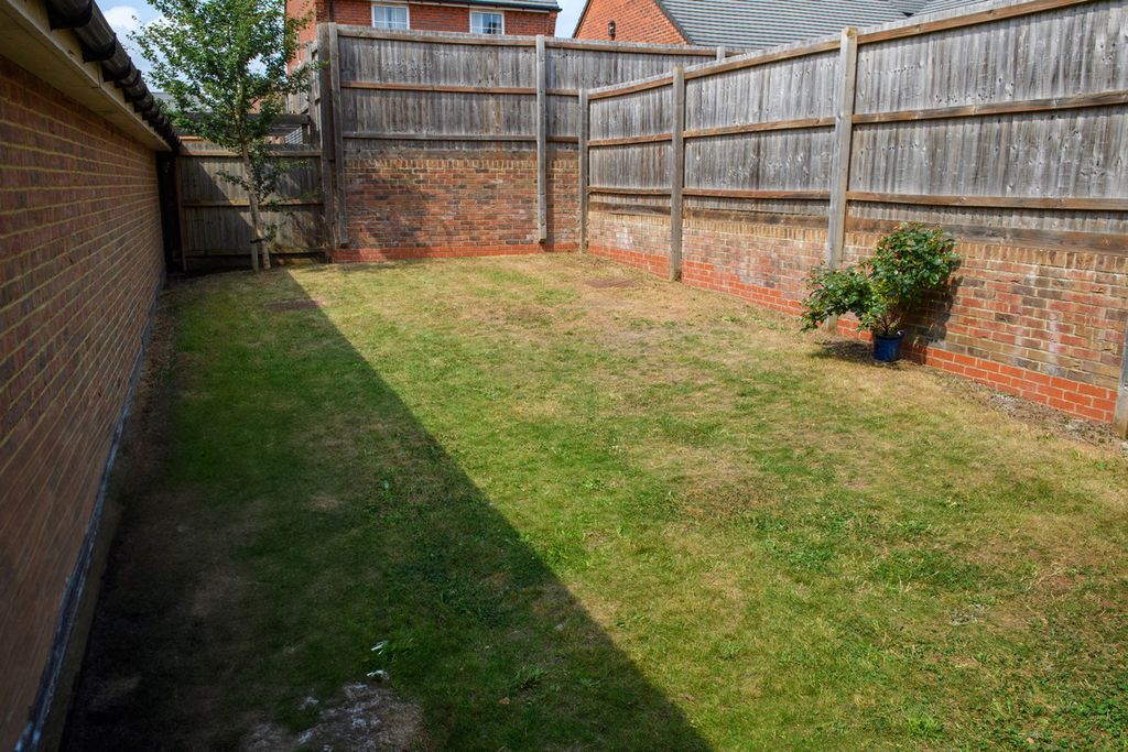 Property photo 3 of 20