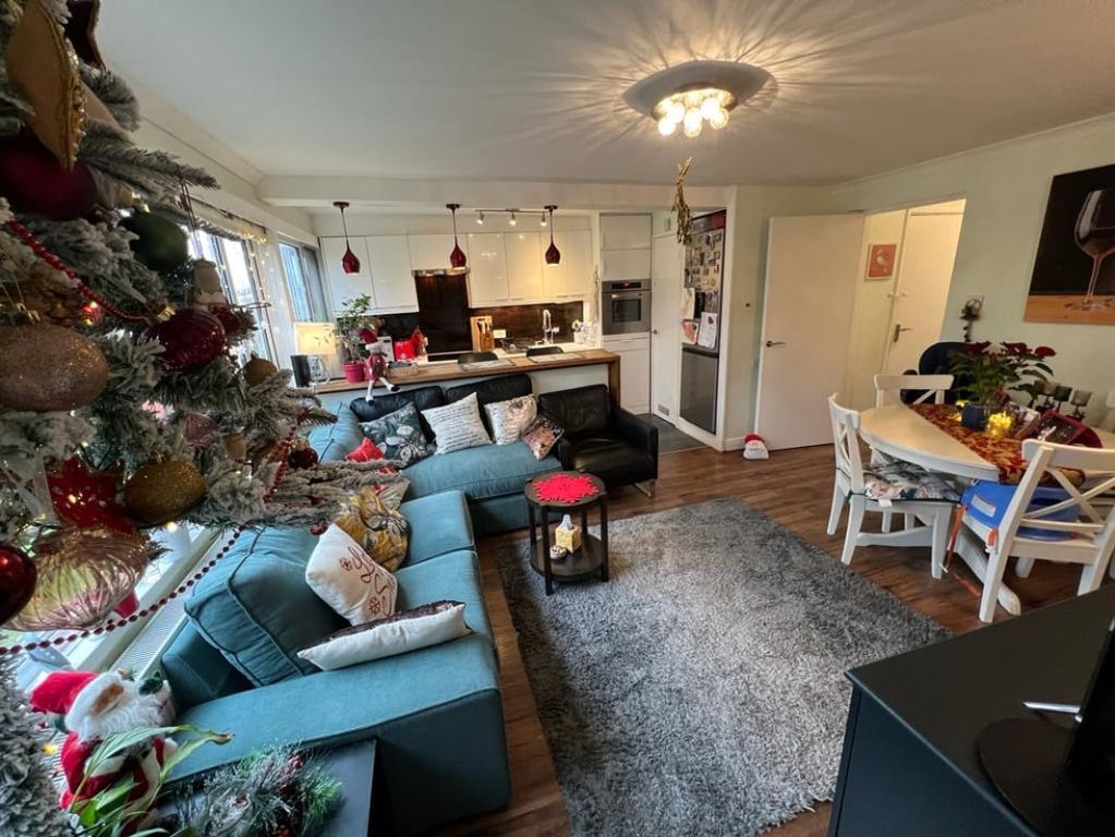 Property photo 1 of 16