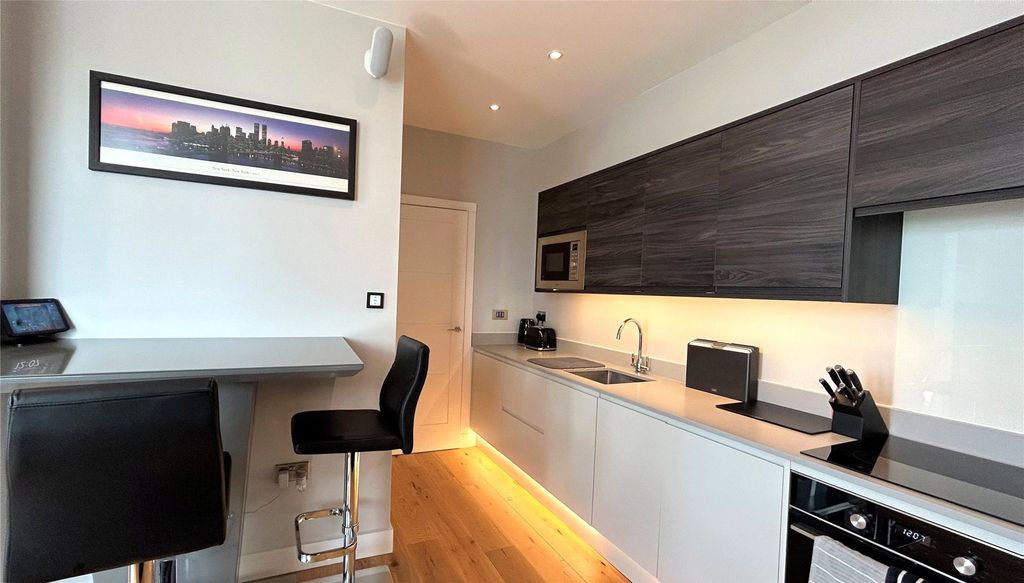 Property photo 2 of 7 Picture No. 03