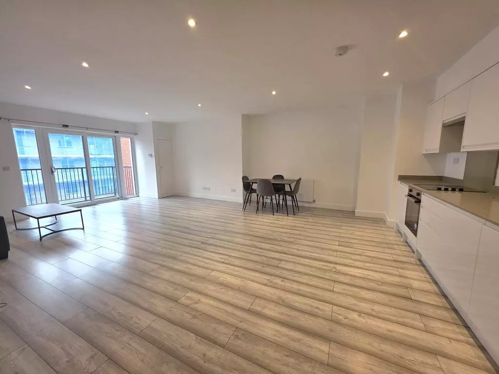 Property photo 1 of 14