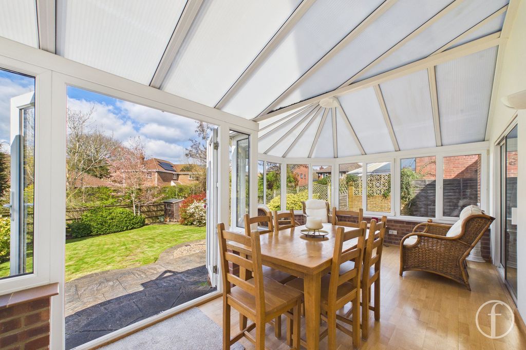 Property photo 3 of 21