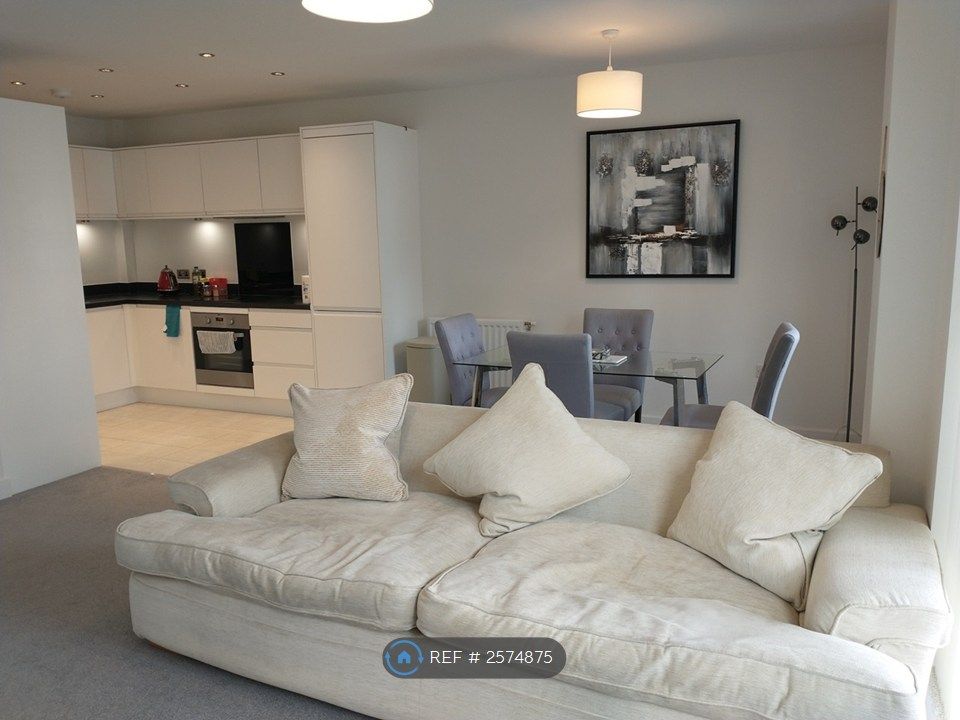 Property photo 2 of 9