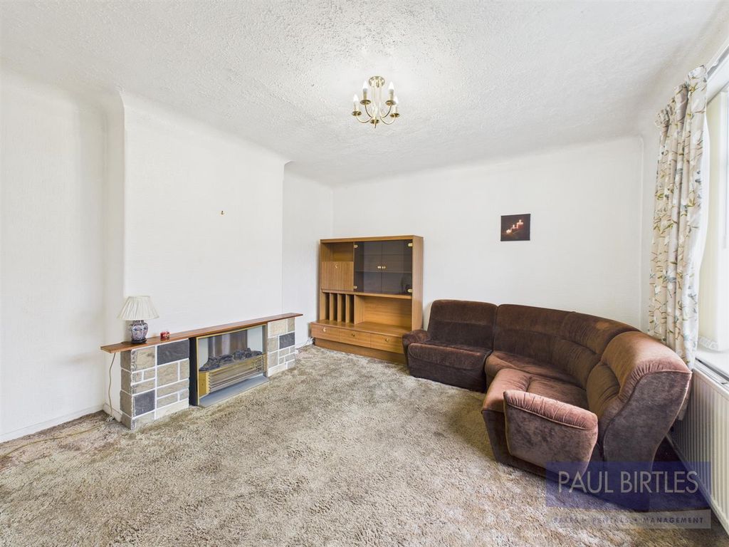 Property photo 3 of 18 Cam01301G0-Pr0714-Still013.Jpg