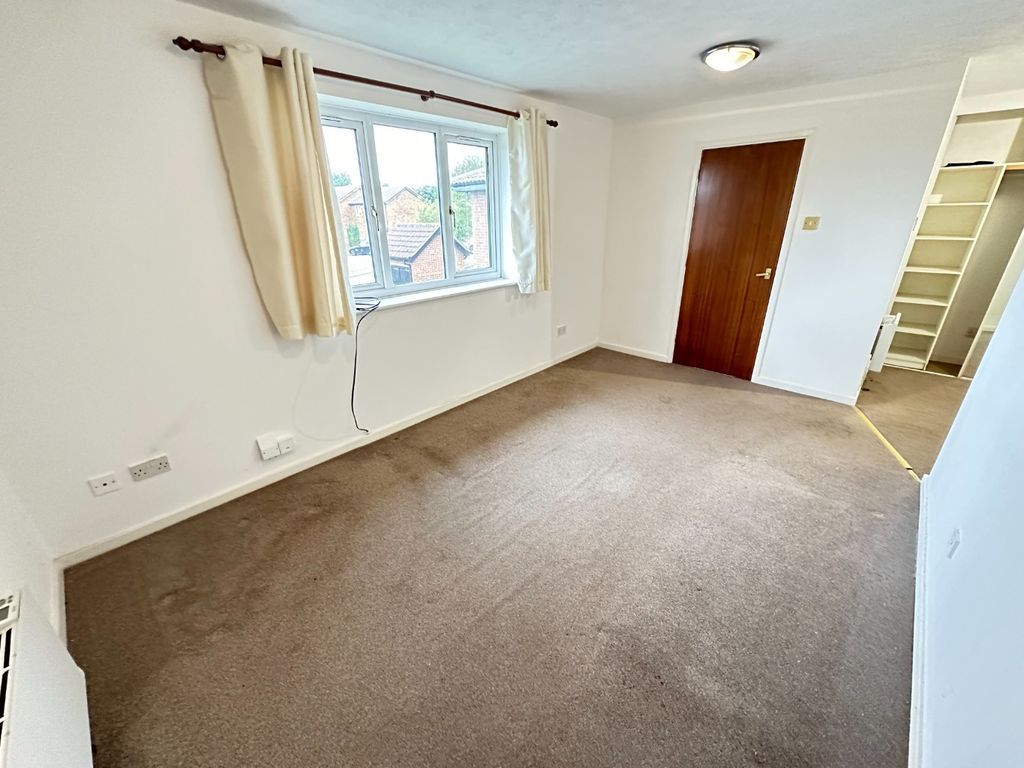 Property photo 2 of 6 3611042