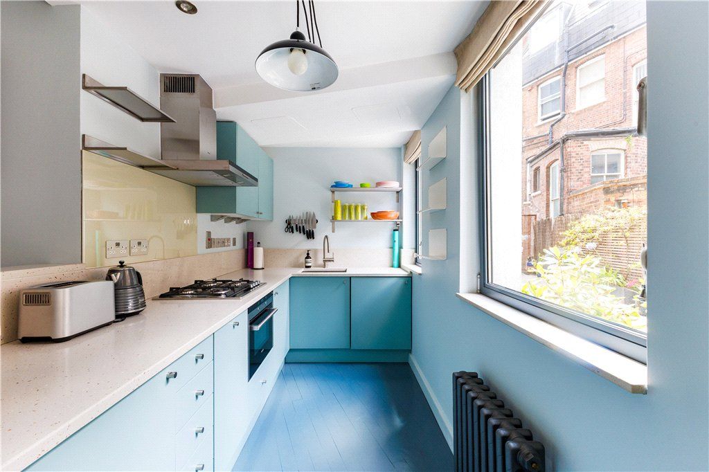 Property photo 2 of 16 Picture No. 14