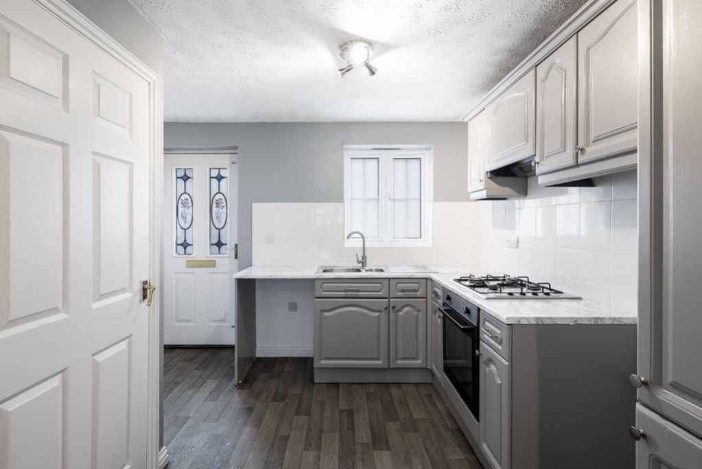 Property photo 2 of 20 19 Fydell Court (Boston)-9