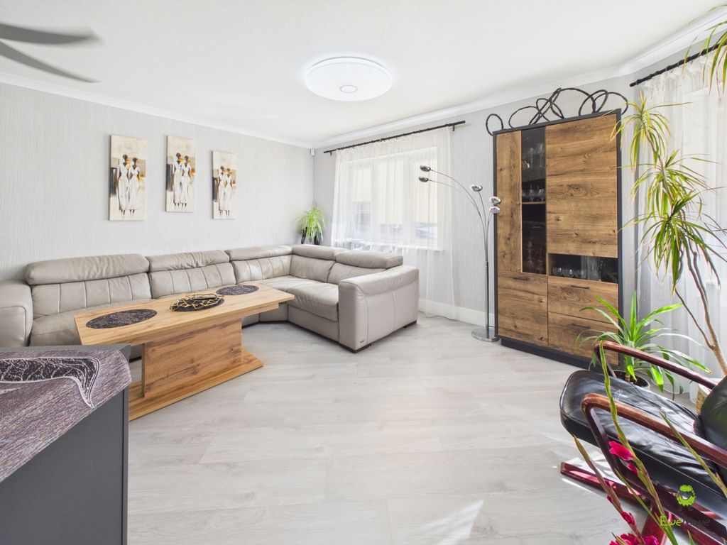 Property photo 2 of 27 Presented By Clinton At Ewemove Bexleyheath And Da