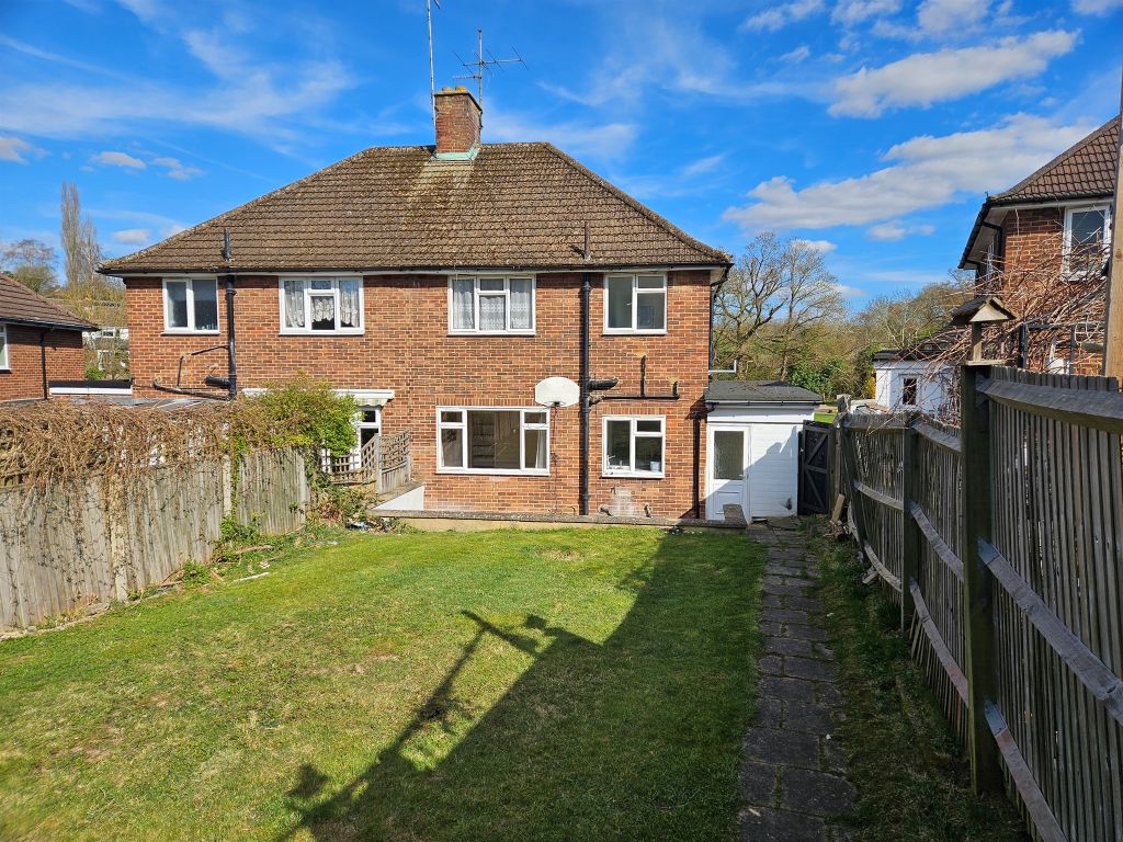 Property photo 3 of 12