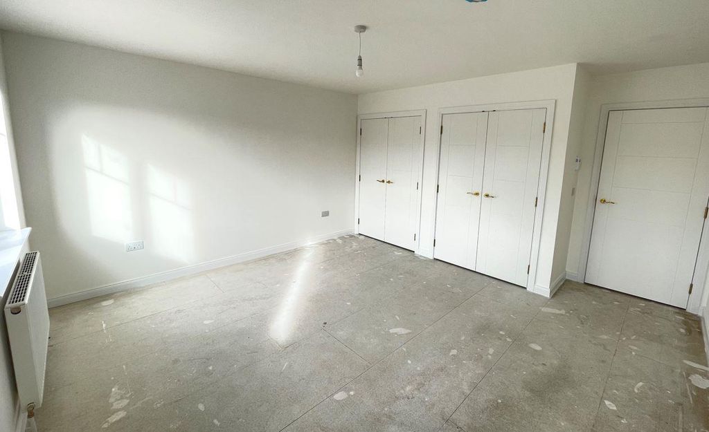 Additional image 4 of 3 bed semi-detached house to rent3 Farquhar Court, Dundee DD2