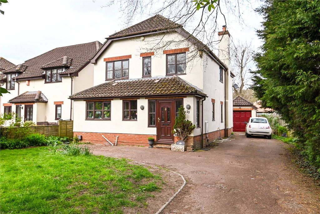 Property photo 1 of 22 Picture No. 02