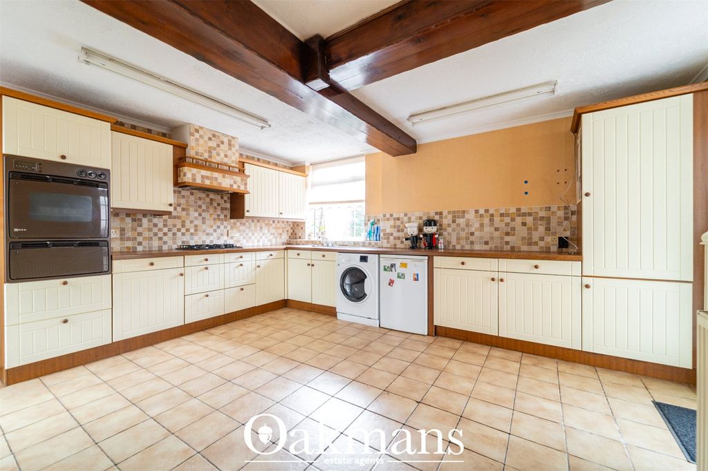 Property photo 2 of 15 Picture No. 14