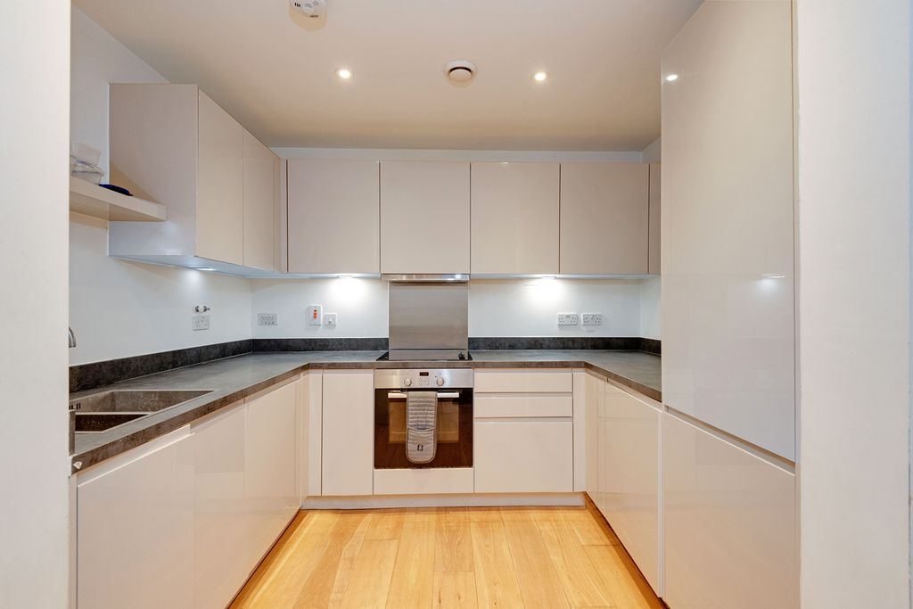 Property photo 1 of 12 Kitchen.Jpg