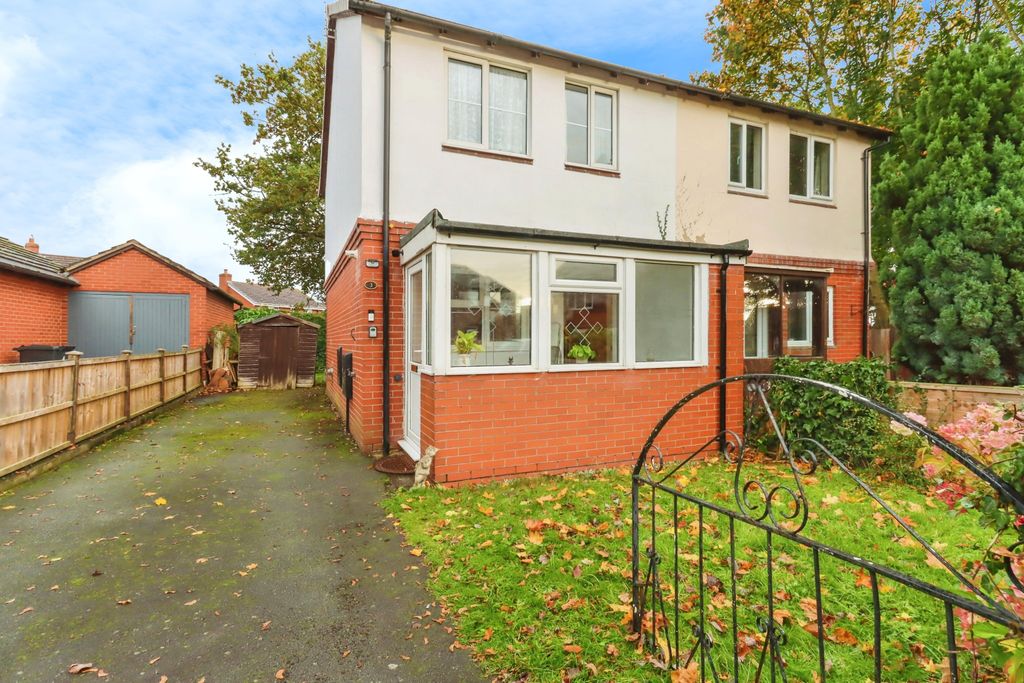 Property photo 2 of 15