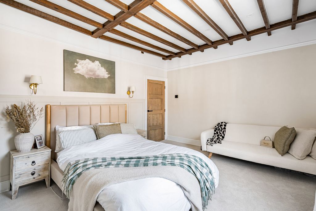 Property photo 1 of 16 24_86065