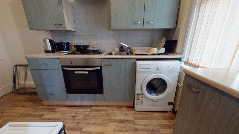 Property photo 2 of 5