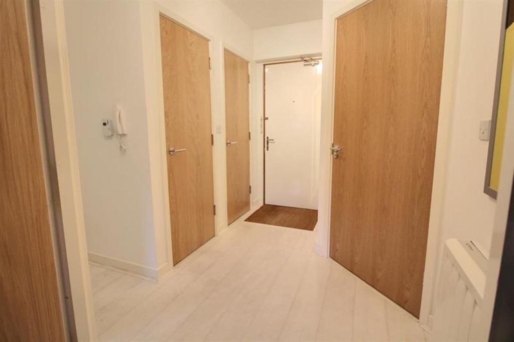 Property photo 2 of 10 Photo
