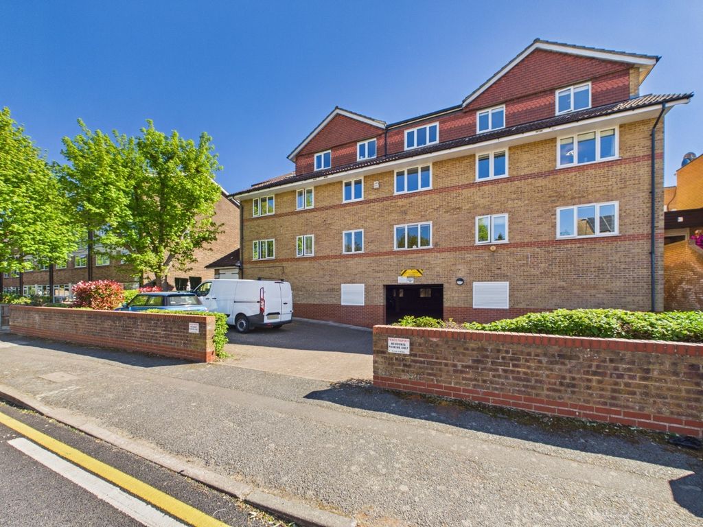 Property photo 1 of 12 5306221