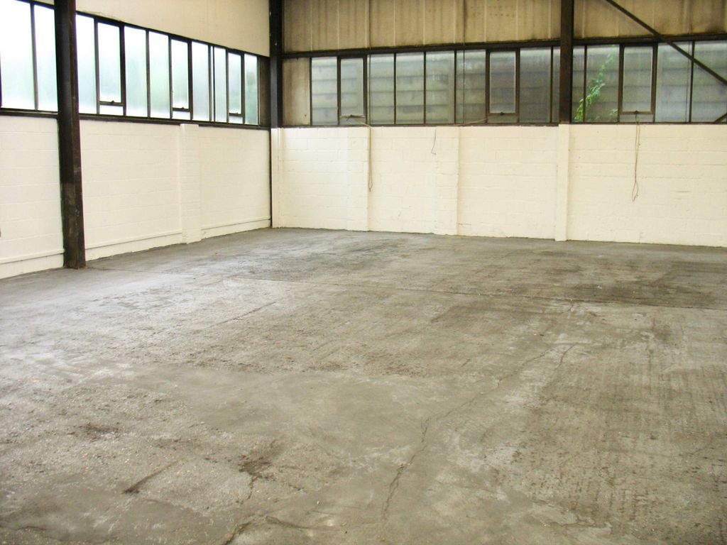 Property photo 2 of 4