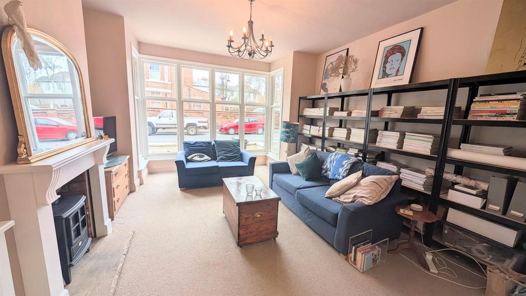 Additional image 4 of 2 bed flat to rentAlbany Terrace, Leamington Spa CV32