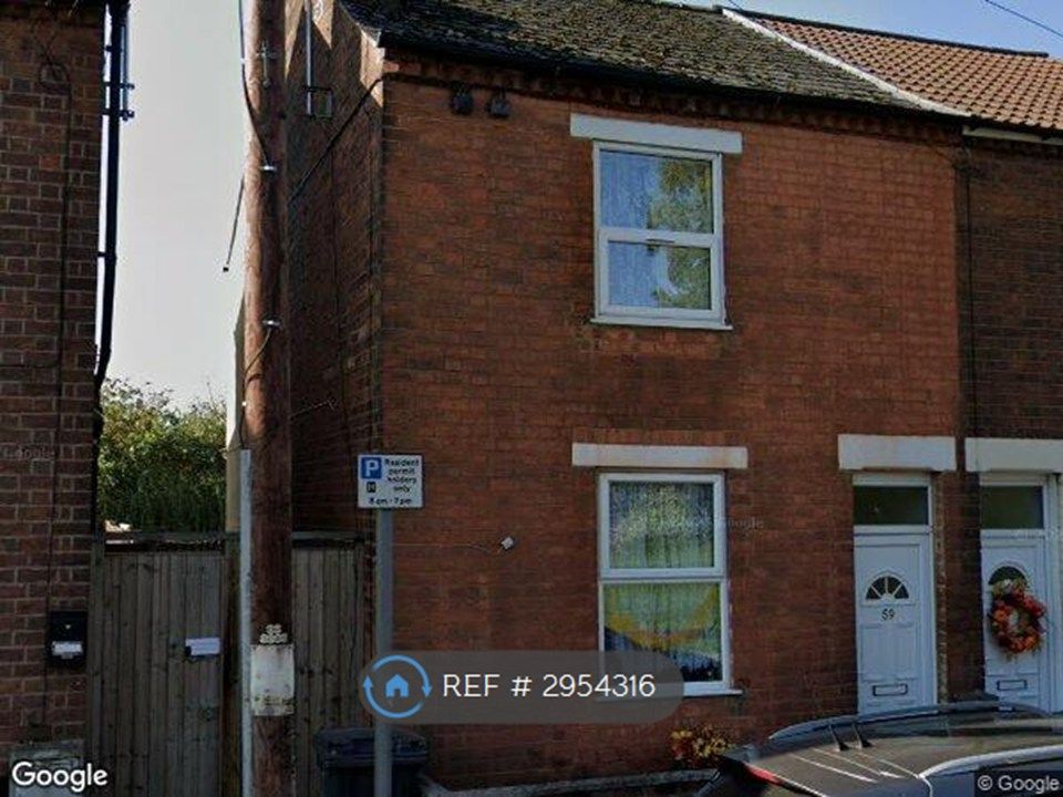 Property photo 1 of 27