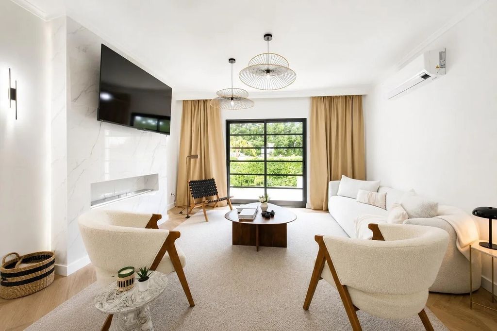 Property photo 1 of 44 ? 3-Bedroom Single-Story House With Pool – Furnas, São Miguel