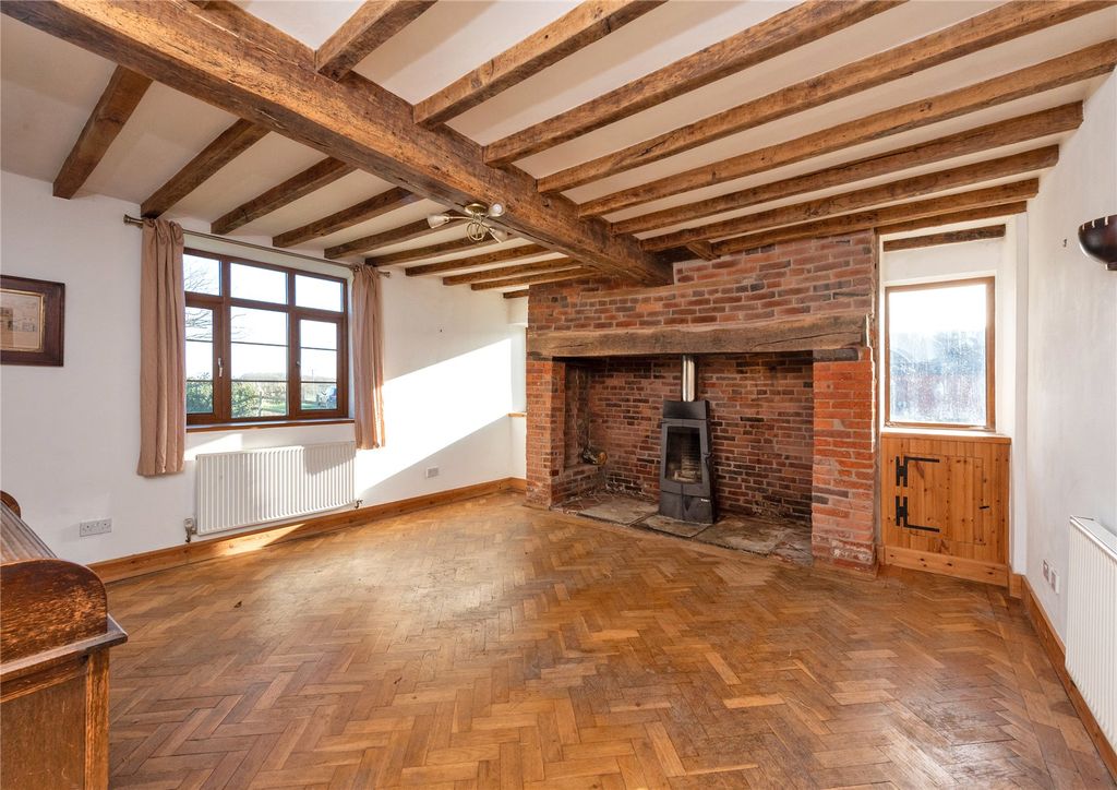 Property photo 2 of 14 Living Room