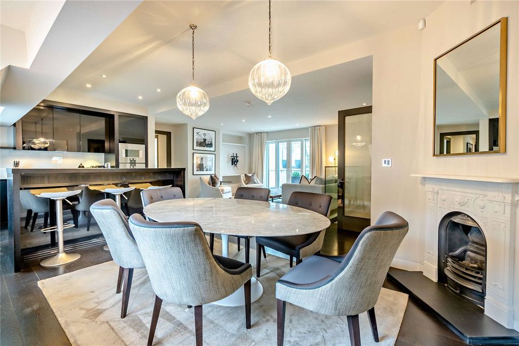 Property photo 2 of 24 Picture No. 17