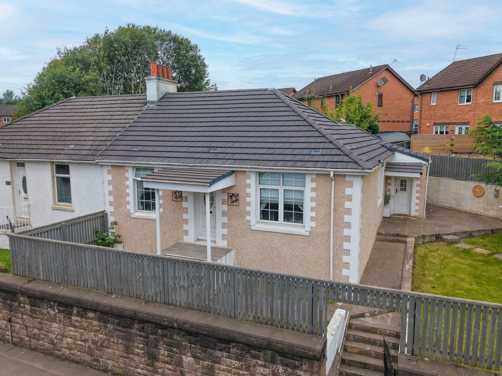 Property photo 1 of 27