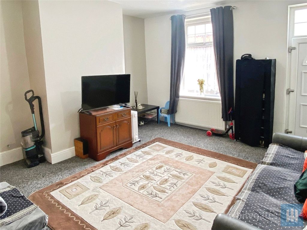 Property photo 2 of 7 Picture No. 08