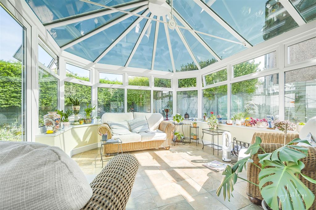 Additional image 5 of 4 bed detached house for saleMillands Close, Newton, Swansea SA3