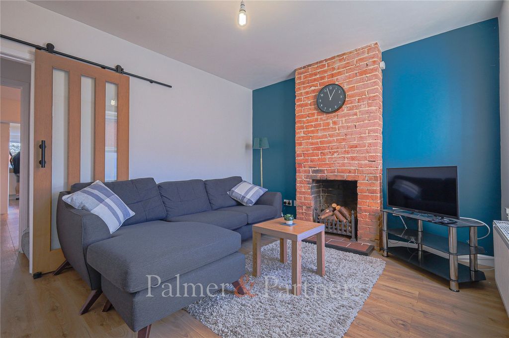 Property photo 3 of 11 Picture No. 05