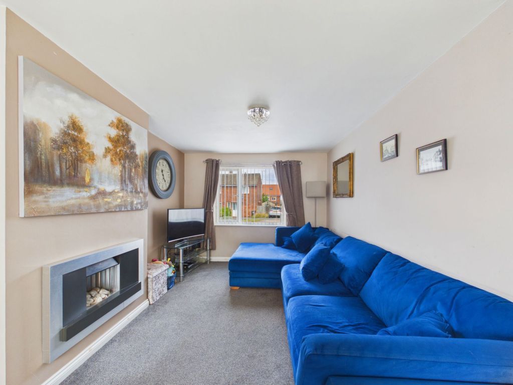Property photo 2 of 19