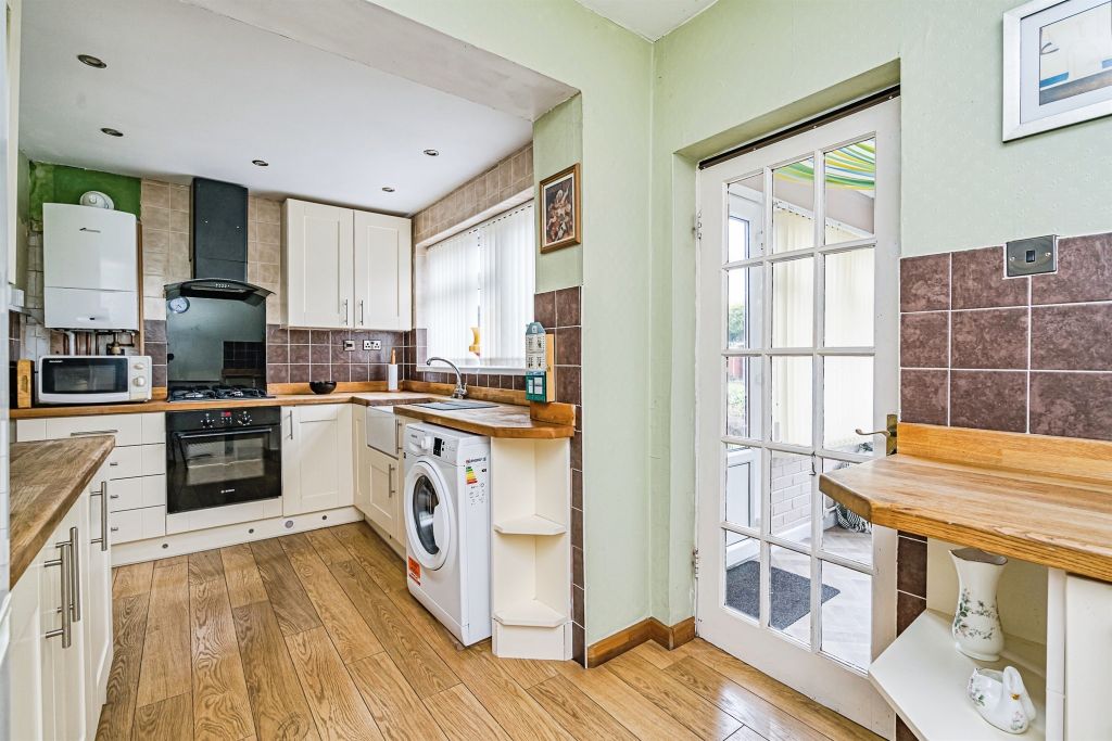 Property photo 3 of 17