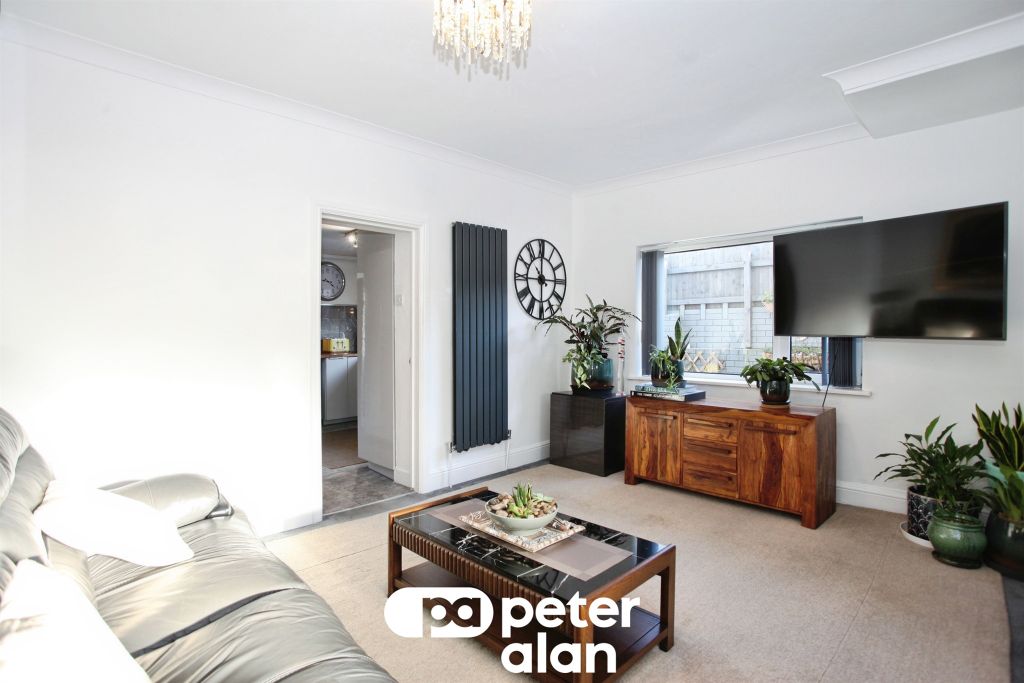 Additional image 7 of 3 bed semi-detached house for saleCentral Avenue, Cefn Fforest, Blackwood NP12