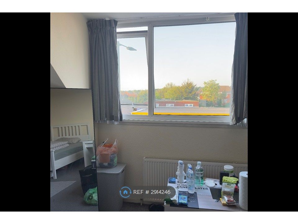 Property photo 2 of 3
