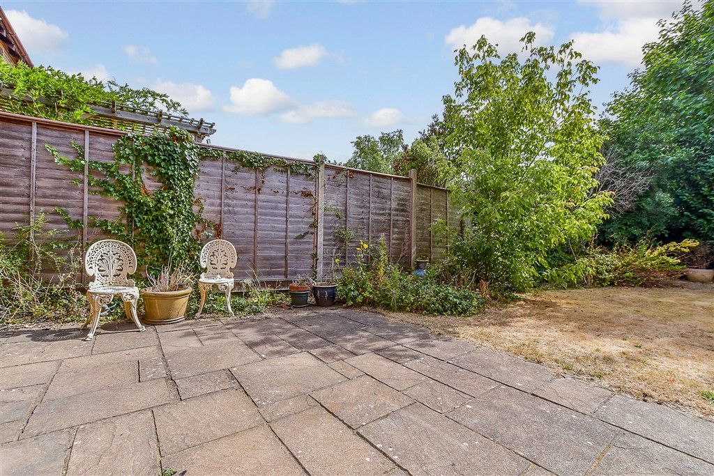 Property photo 2 of 15 Patio / Decking