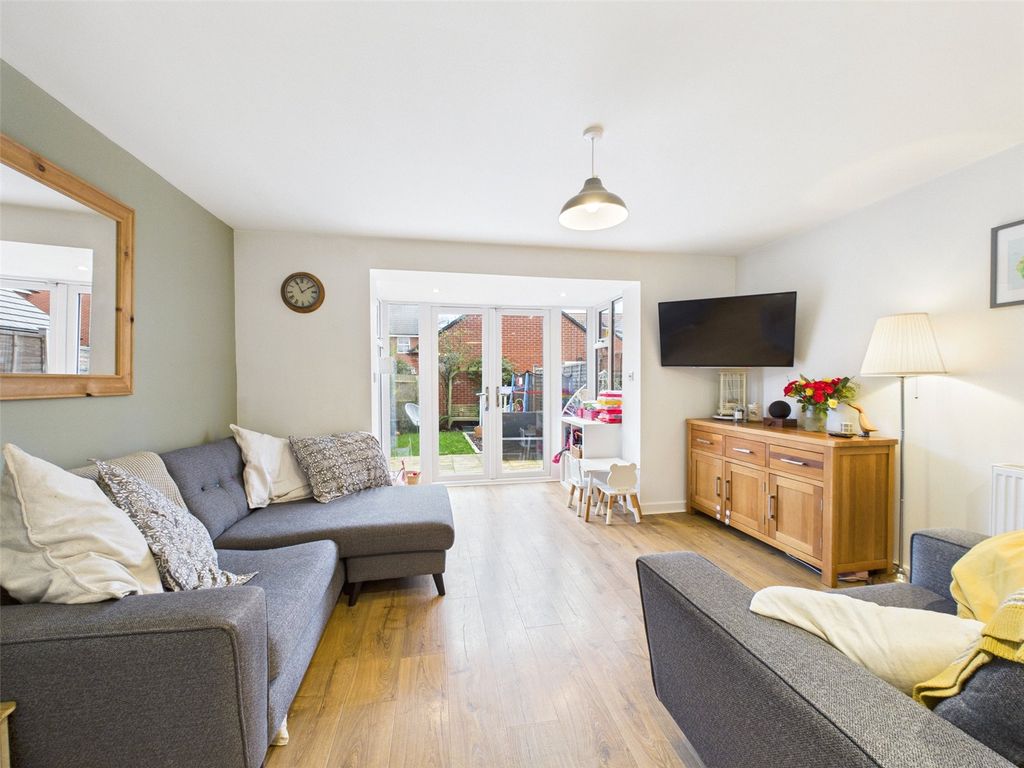 Property photo 2 of 15 Picture No. 03