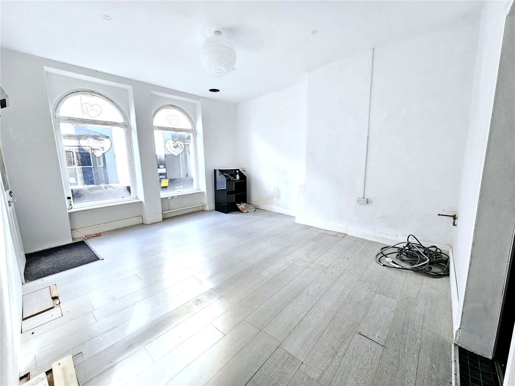 Property photo 1 of 6 Picture No. 03