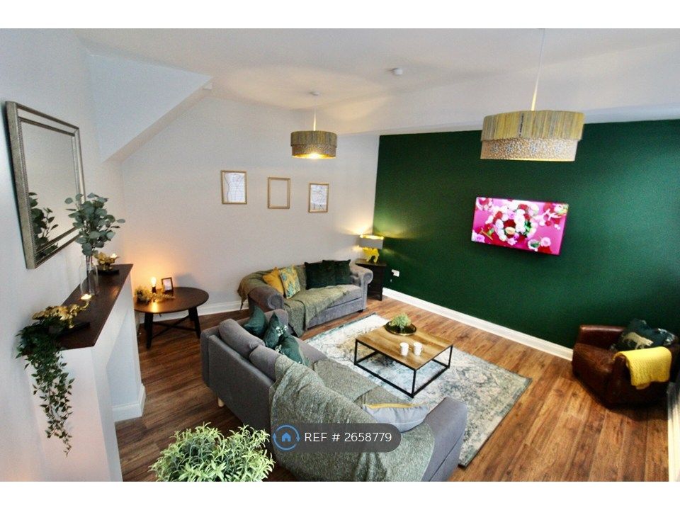 Property photo 1 of 16 Living Area