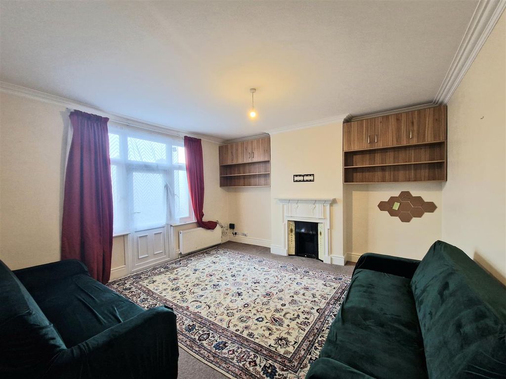 Property photo 3 of 9 20241002_100526.Jpg