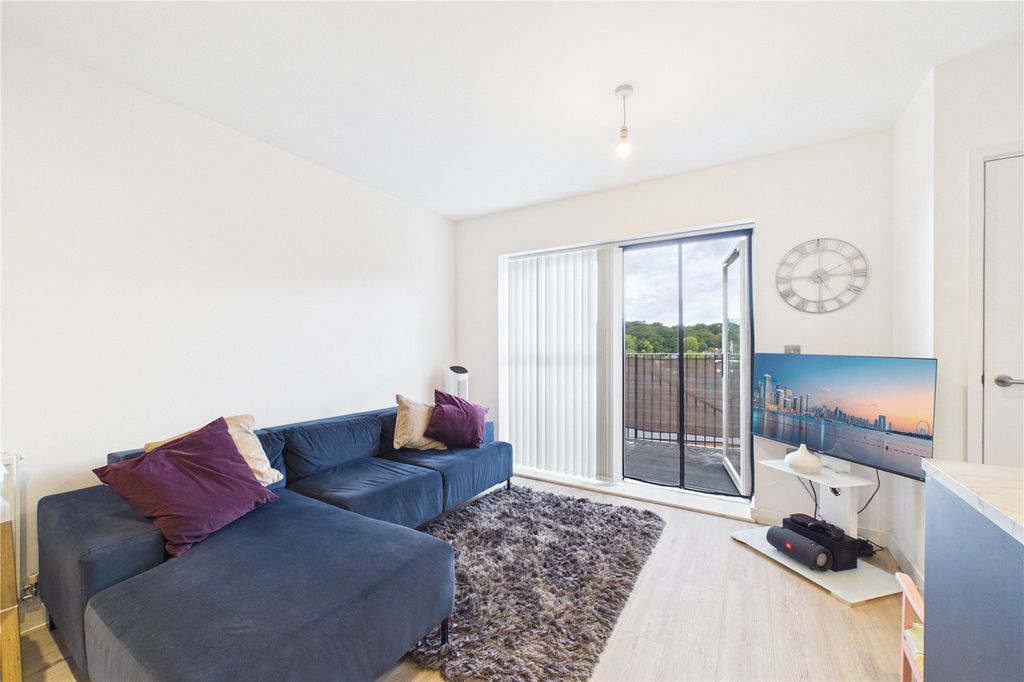 Property photo 1 of 14 Picture No. 07