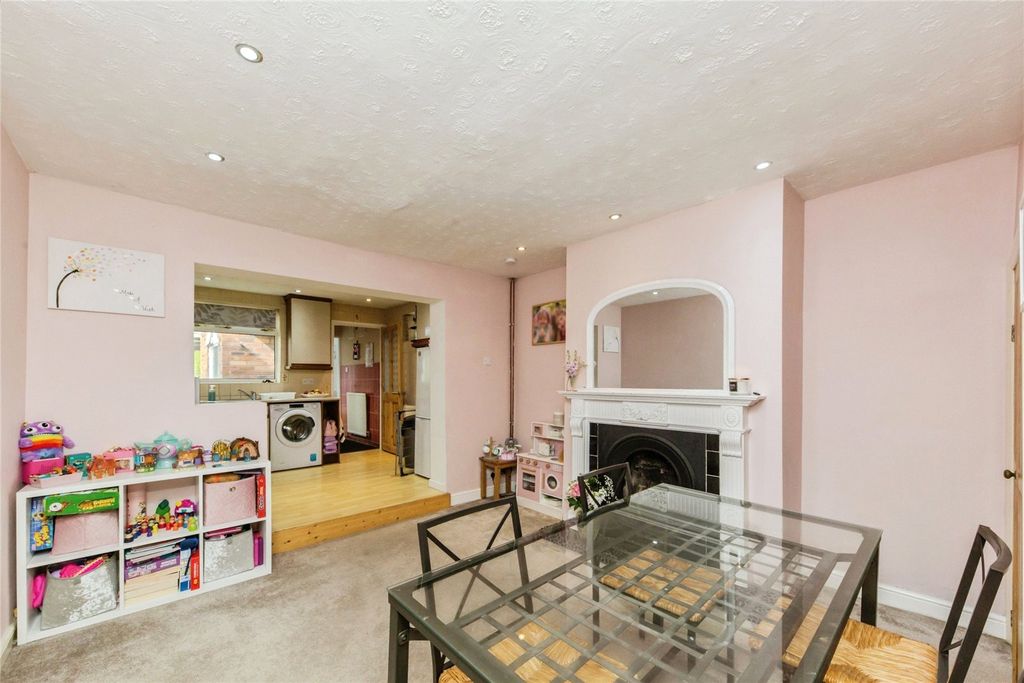 Property photo 3 of 20 Picture No. 38