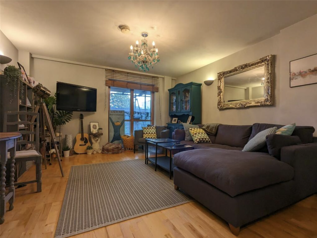 Property photo 3 of 5 3. Lounge.Png