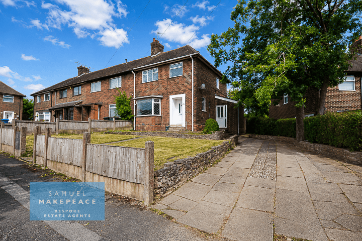 Property photo 1 of 15 Spacious Three Bedroom Family Home For Sale
