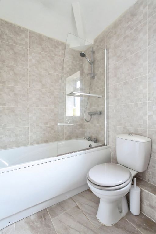 Additional image 11 of 3 bed semi-detached house to rentGreenfields, Upton, Chester, Cheshire CH2