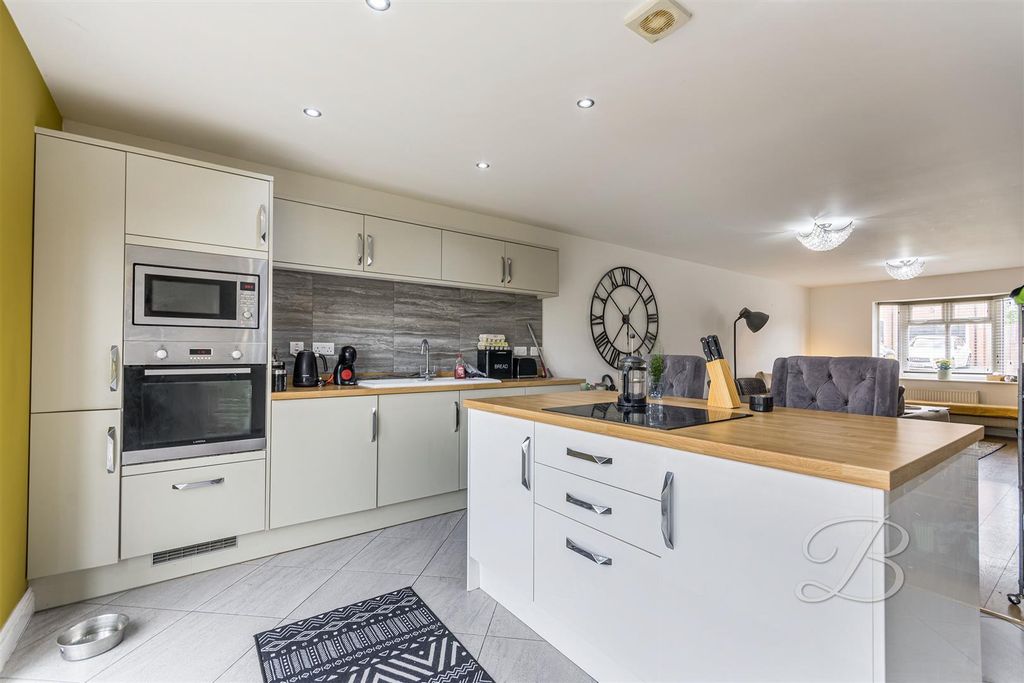 Property photo 2 of 22 Ccltd4.Jpg